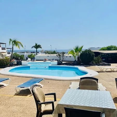 El Relax Del Puerto Apartment *